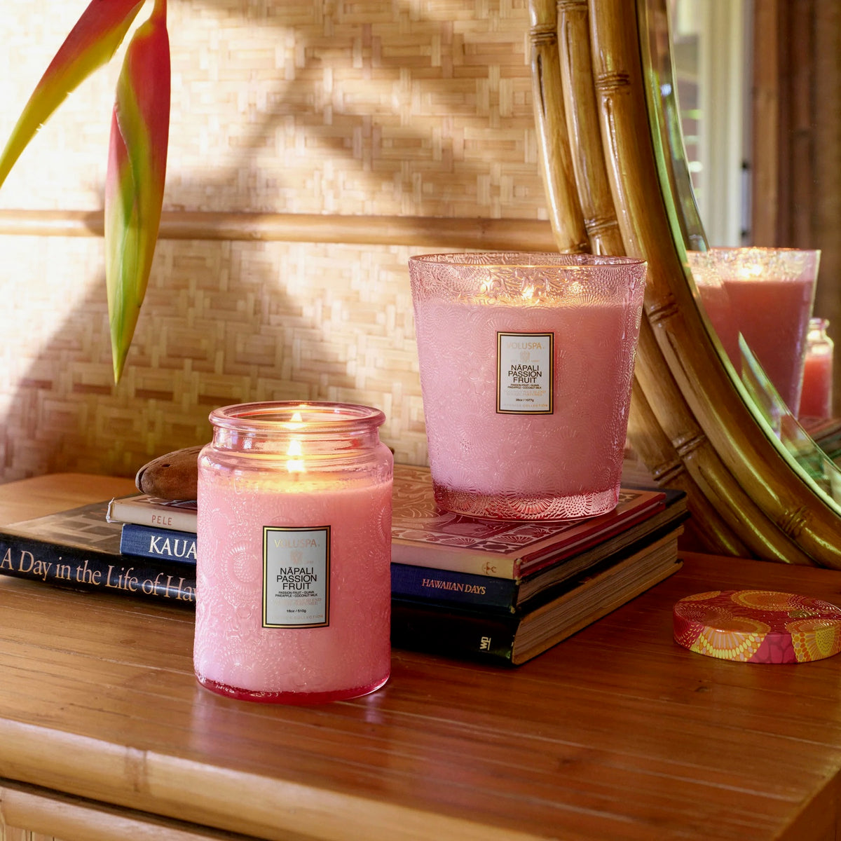 Voluspa Nāpali Passion Fruit Candle - * Multiple Sizes *