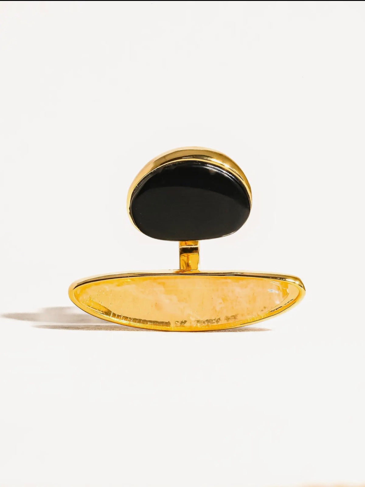 Christophe 18K Gold Vintage Black Agate Stone Ring