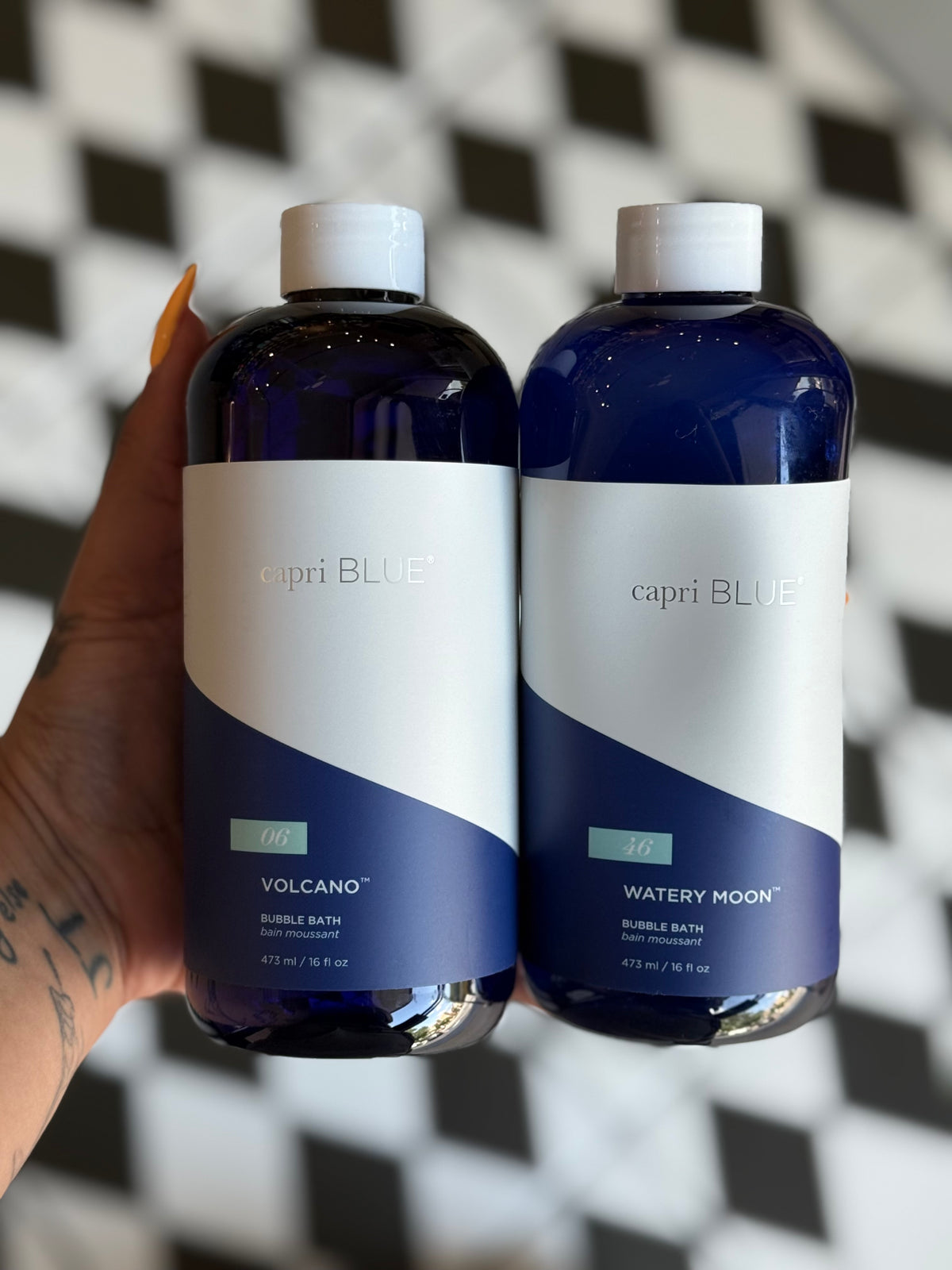 Capri Blue Bubble Bath, 16 fl oz - *2 Scents*