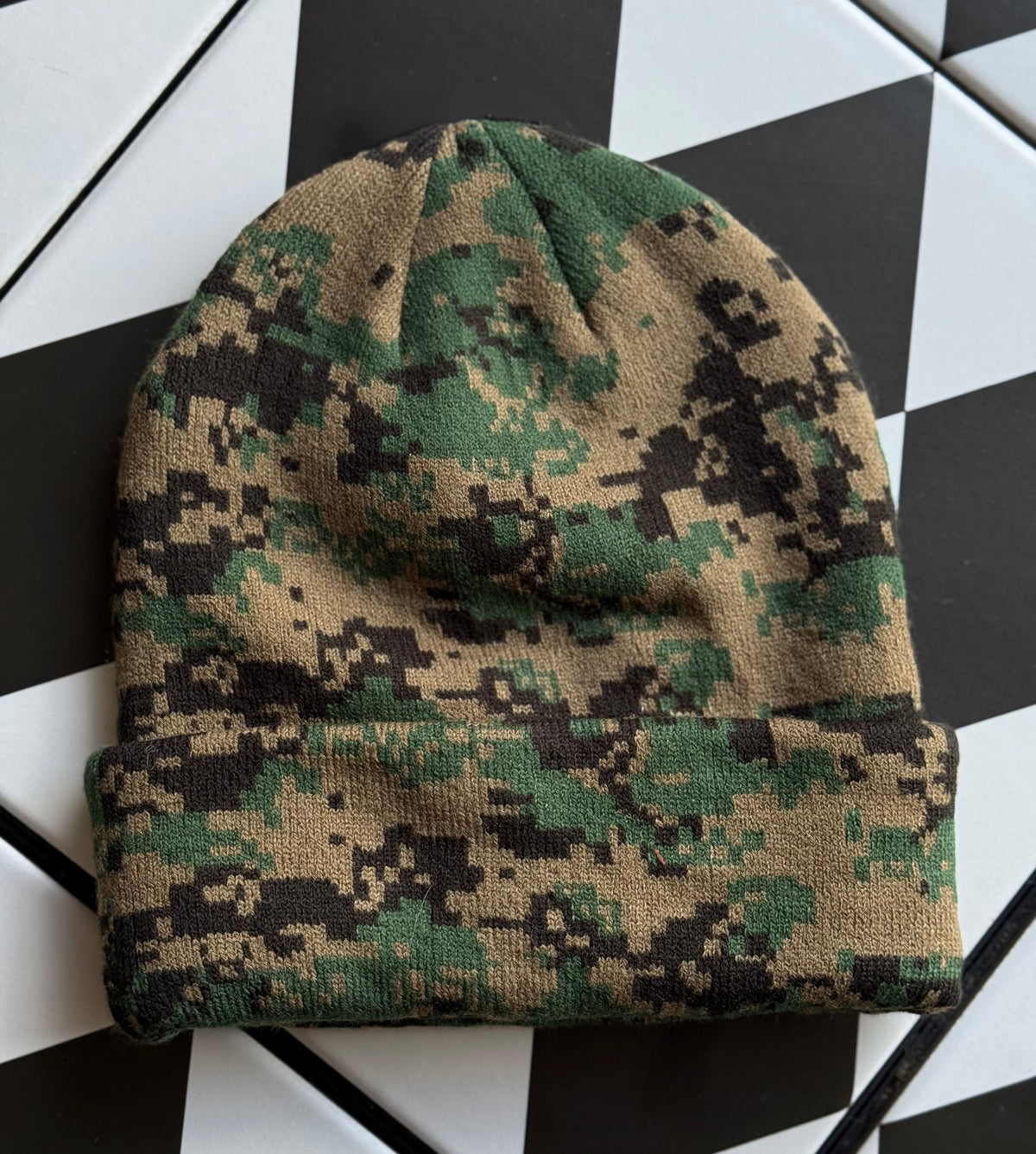 Camouflage Patterns Cuff Knitted Beanie - * Multiple Colors *