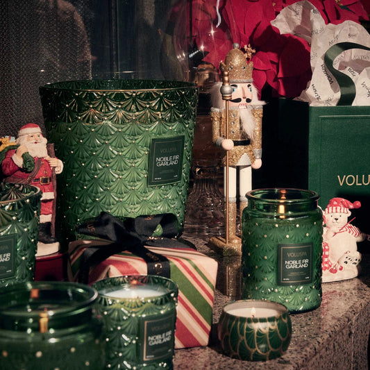 Voluspa Noble Fir Garland Candle - * 4 Sizes *