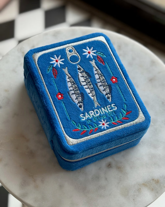 Sardine Jewelry Zip Case