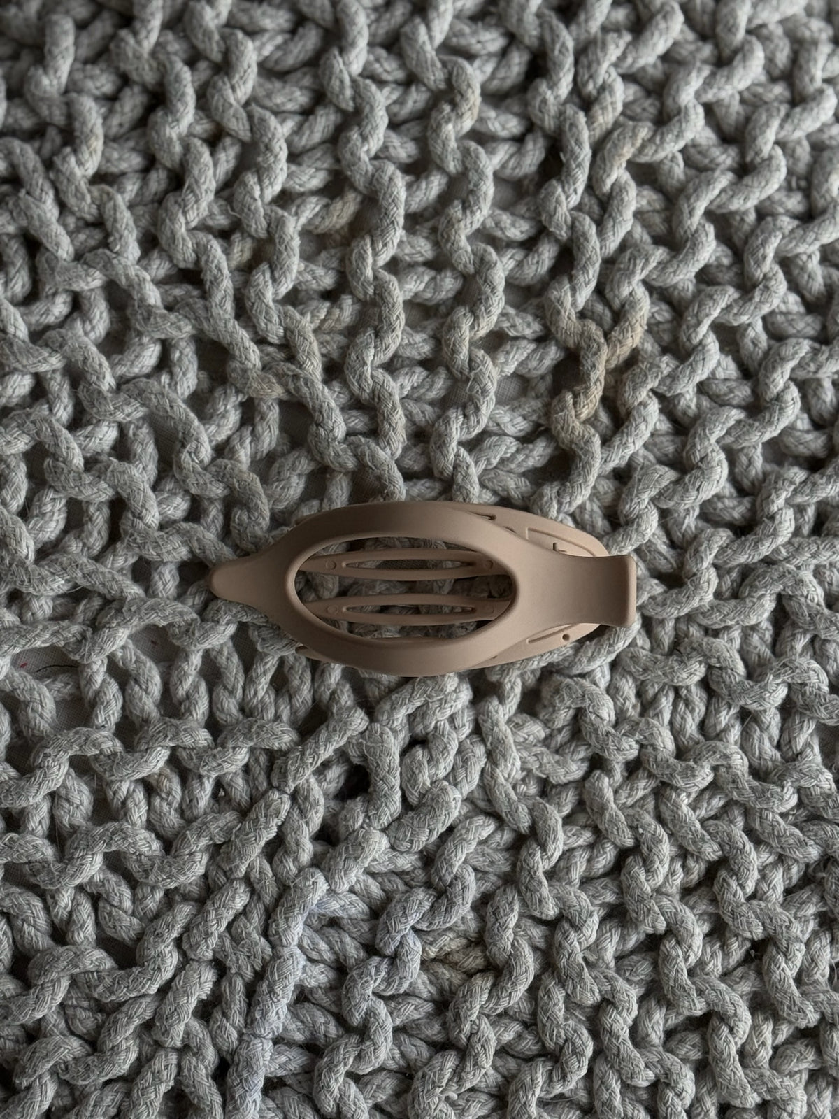 Matte Flat Lay Clip - * Multiple Colors *