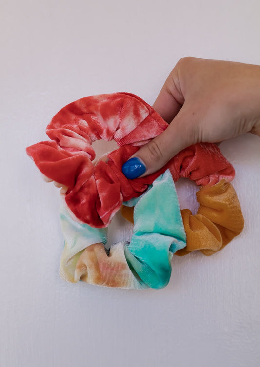 Tropical Tie Dye Scrunchies *Set Of 3*